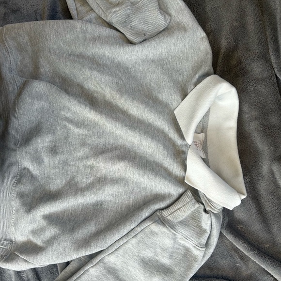 Gray Collared Sweatshirt/Sweater - Picture 2 of 6